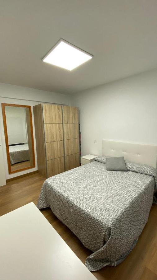 Piso Nuevo Bien Situado En Santander Apartment Екстериор снимка